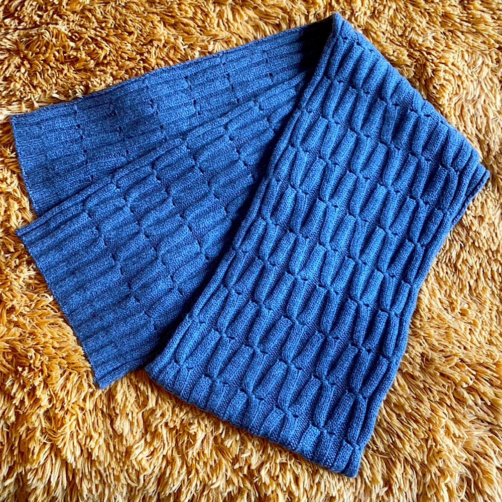 Grey Knit Scarf